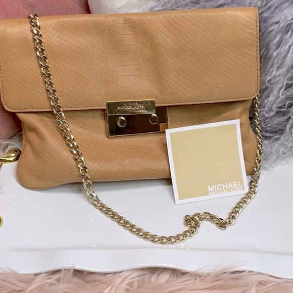 MICHAEL KORS LEATHER BAG - Picture 8 of 11